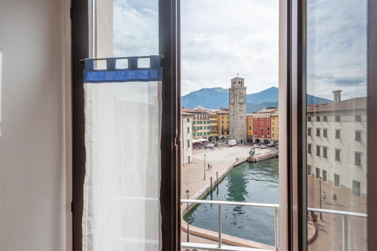 Casa La Torre, The View On The Lake 加尔达湖滨 外观 照片